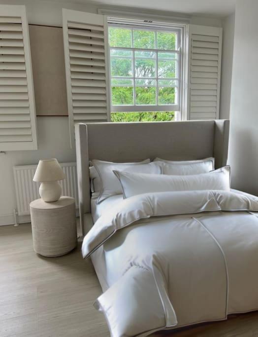 Stunning Two Bed Flat In Angel Apartament